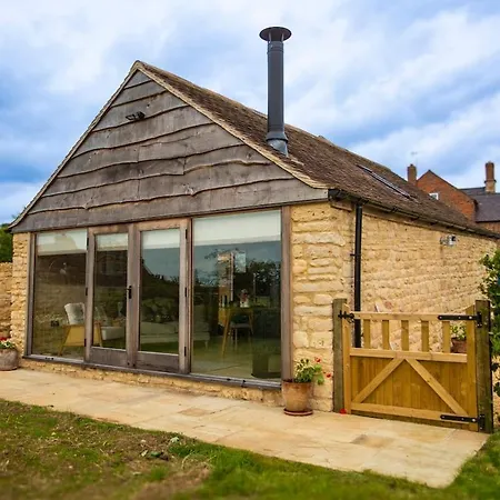 The Cart Shed - Romantic Hideaway With A View! Holiday home Manchester