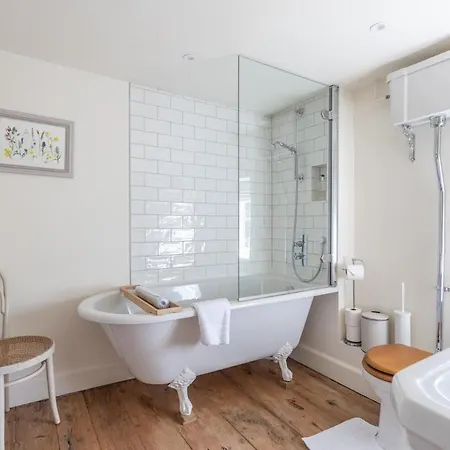 Beautiful Cotswold With Hot Tub *