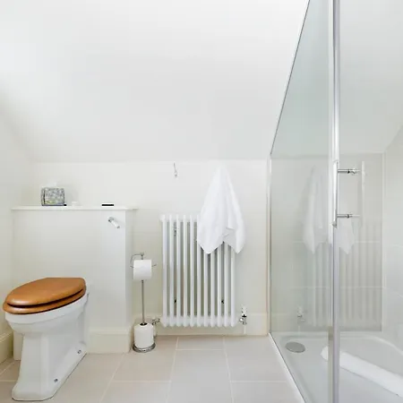 Beautiful Cotswold With Hot Tub *