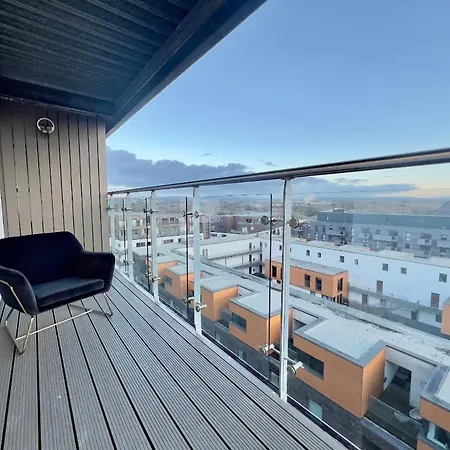 Modern Duplex Centre