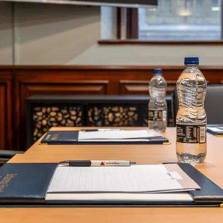 Britannia Centre Szálloda