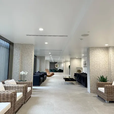 Apartment View 2 King Ensuites Gym Manchester