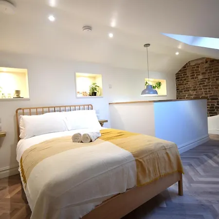 Cityescape - 2br Floor Penthouse Nq * Μάντσεστερ