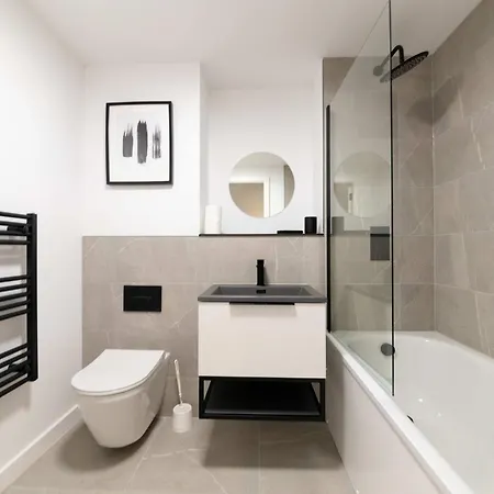 Apartmán Stunning Old Trafford 2 Bed Penthouse W Terrace *