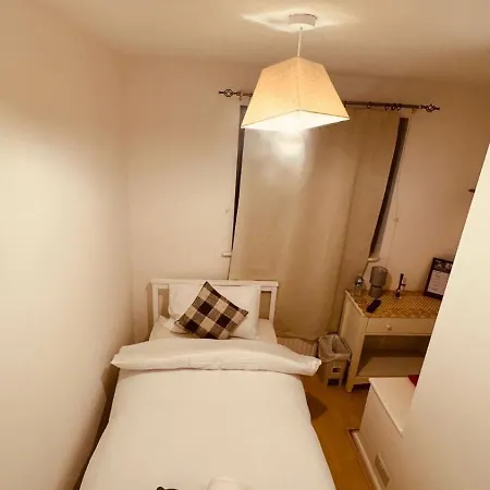 Ever United Guest house *