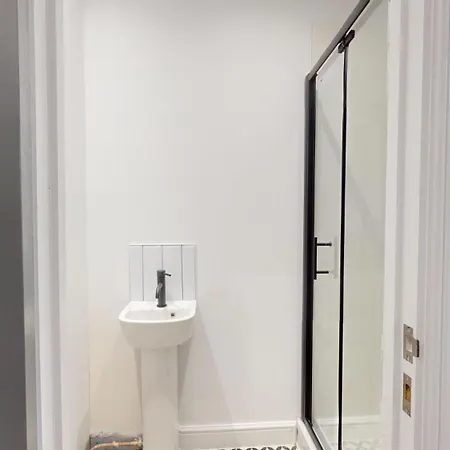 The Thurloe 公寓式酒店 *