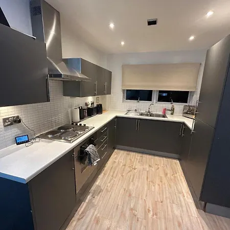 Comfy 2br In West Didsbury