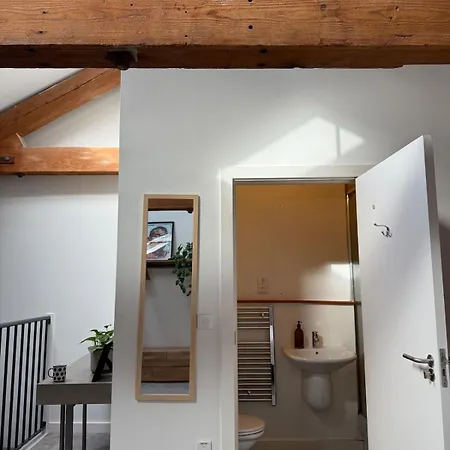 Lovely 2-bed Loft In Centre 公寓 *