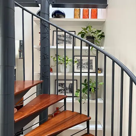 公寓 Lovely 2-bed Loft In Centre