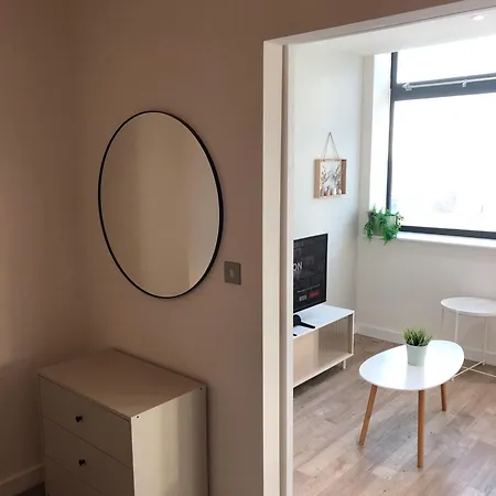 Apartment Trafford Free Parking *