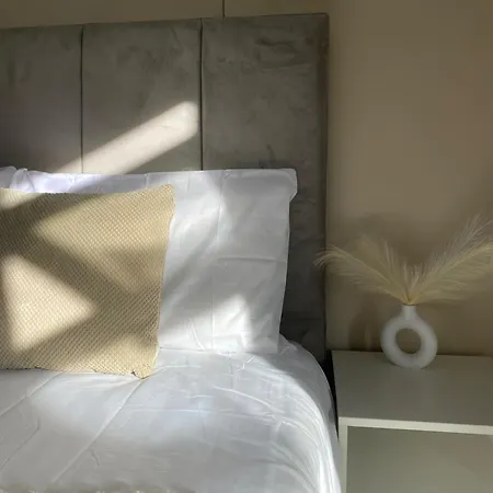 Holiday home Traditonal House - Etihad -games Room-free Parking
