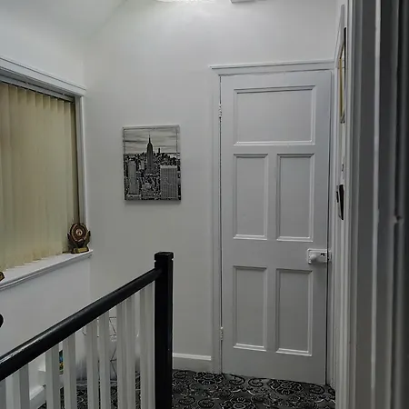Clayton Homestay