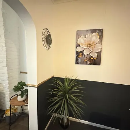 - House - Sleeps 6 - Parking - Garden Hébergement de vacances *