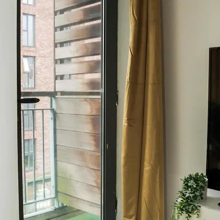 2br-sleeps5-cityview-freeparking-citycentre Apartment