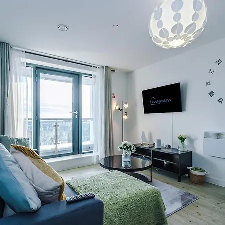 Sleeps 6, Stunning 2bed With Dart Board & Amazing Views * Manchester