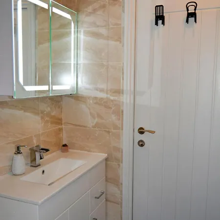 Semesterbostad Manchester Holiday Home Manchester
