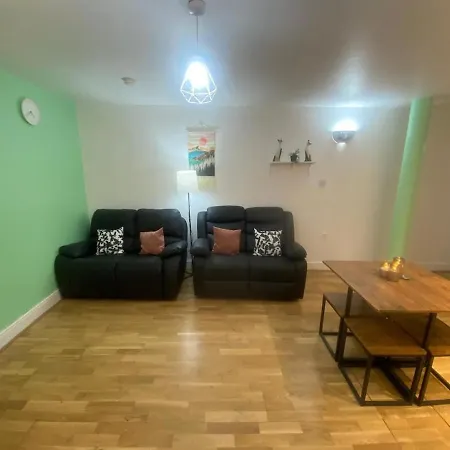 2 Bed Large In Gayvillage Centre Apartment Manchester