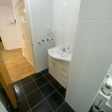 Apartment 2 Bed Large In Gayvillage Centre Manchester