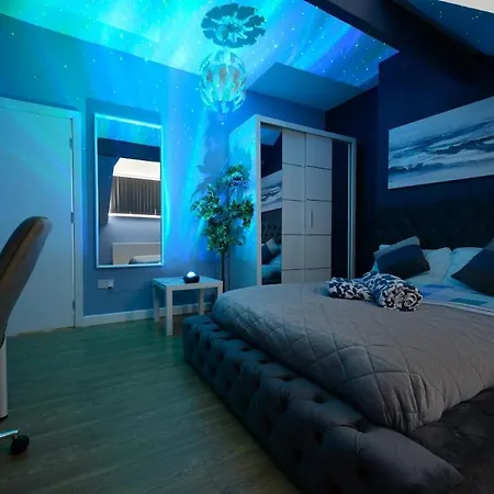 Mega Flat Near Centre And Etihad Stadium Manchester