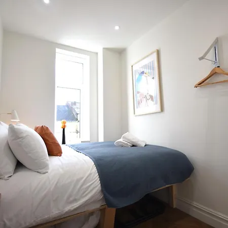 Feriehus Cityescape - 2br 2 Ensuite Sofa Bed Nq