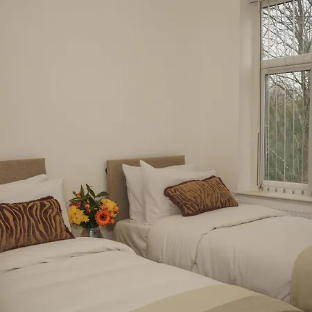 別荘 Citycharmms- Entire Near Etihad Stadium