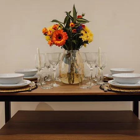 Citycharmms- Entire Near Etihad Stadium