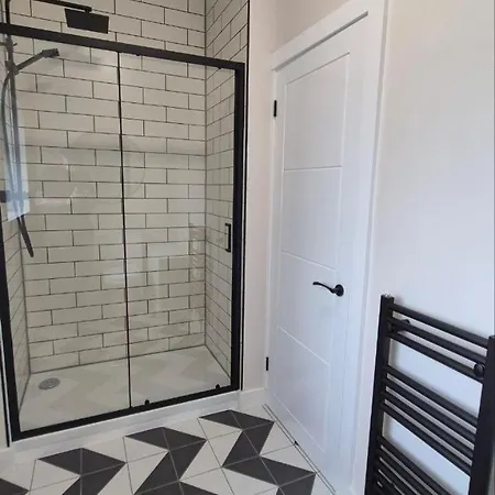 Ferienhaus Stylish Modern Near Mcr Centre Coop & Etihad