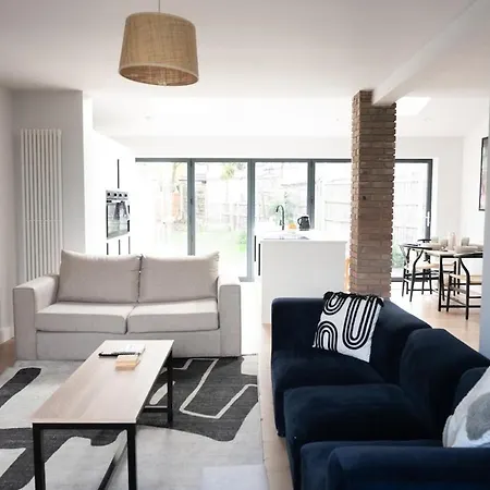 Stylish Modern Near Mcr Centre Coop & Etihad マンチェスター