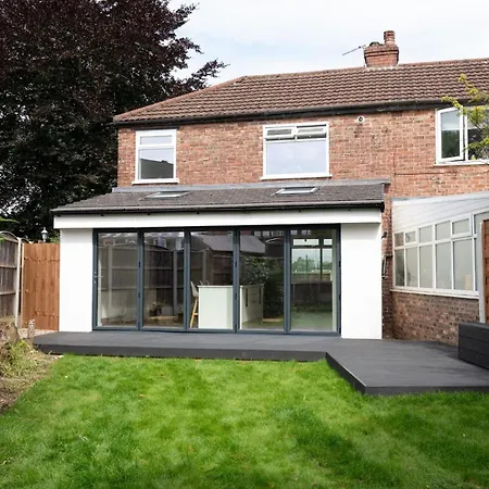 Ferienhaus Stylish Modern Near Mcr Centre Coop & Etihad Manchester