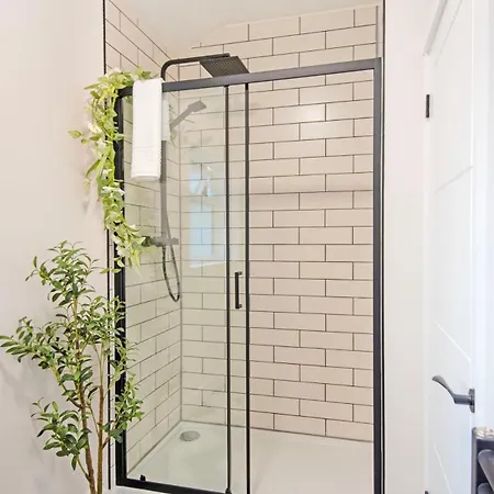 Stylish Modern Near Mcr Centre Coop & Etihad Ferienhaus *