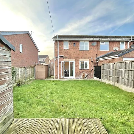 Ideal 3-bed Stay-away-home Area