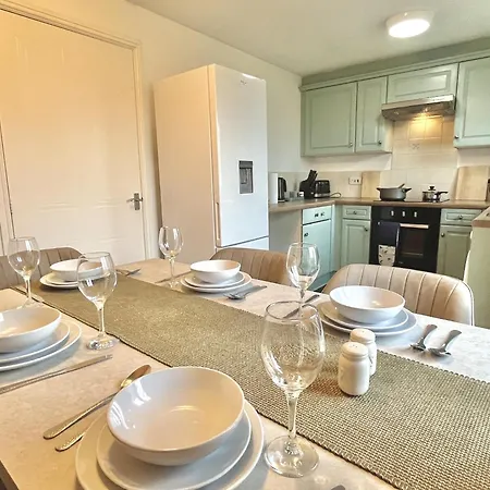Ideal 3-bed Stay-away-home Area Σπίτι διακοπών Μάντσεστερ