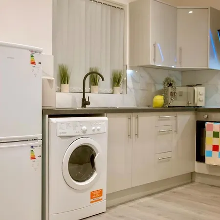 Brand New Cosy Stay! *