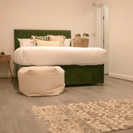 Brand New Cosy Stay! Lägenhet Manchester