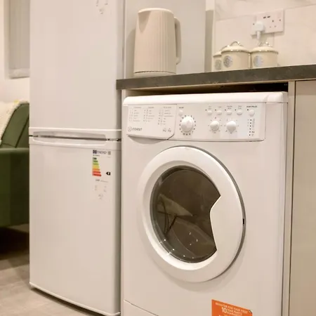 Brand New Cosy Stay! *