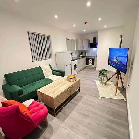 Brand New Cosy Stay! * 맨체스터