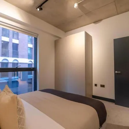 Bauhaus By The Heim Residences *
