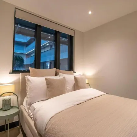 Bauhaus By The Heim Residences *