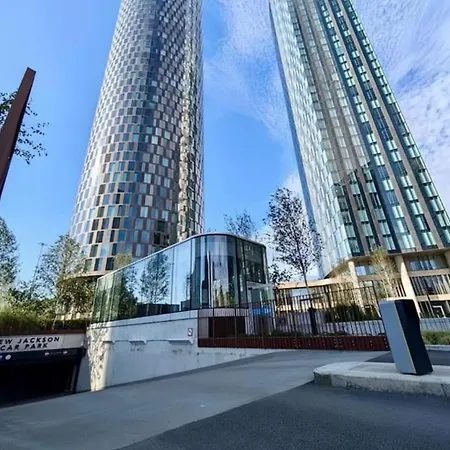 アパート Luxury 2 Bed Penthouse With Stunning Views In Centre *