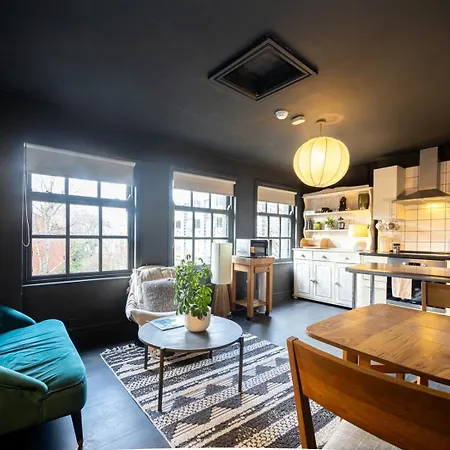 Guestready - Cosy Near Manchester's Spots