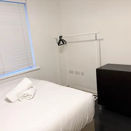 New Near Etihad & Coop Live * Manchester