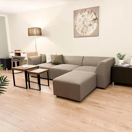 New Near Etihad & Coop Live Holiday home