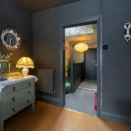Guestready - Cosy Near Manchester's Spots Lejlighed *