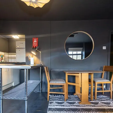 Guestready - Cosy Near Manchester's Spots *
