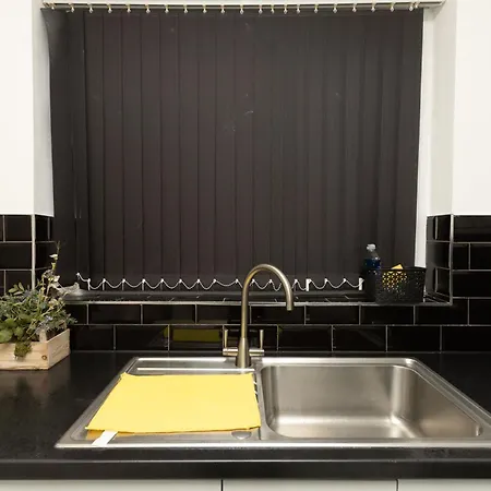 Дом отдыха Charming Victorian Retreat 4br House In