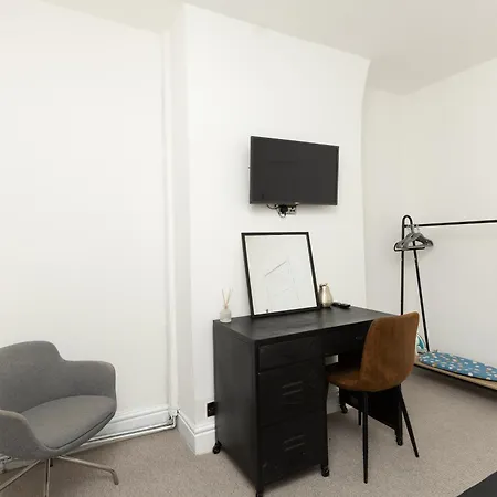 Holiday home Charming Victorian Retreat 4br House In Manchester