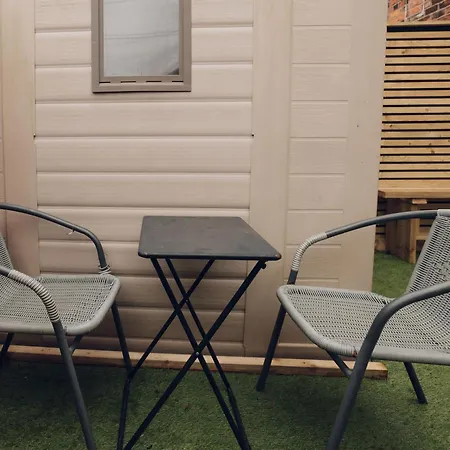 Charming Victorian Retreat 4br House In Feriehus Manchester