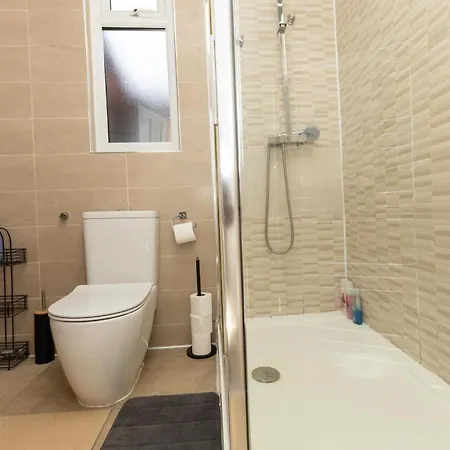 Charming Victorian Retreat 4br House In * Manchester