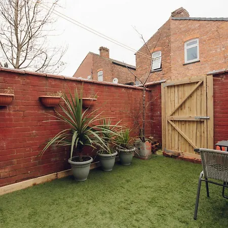 Charming Victorian Retreat 4br House In Holiday home *