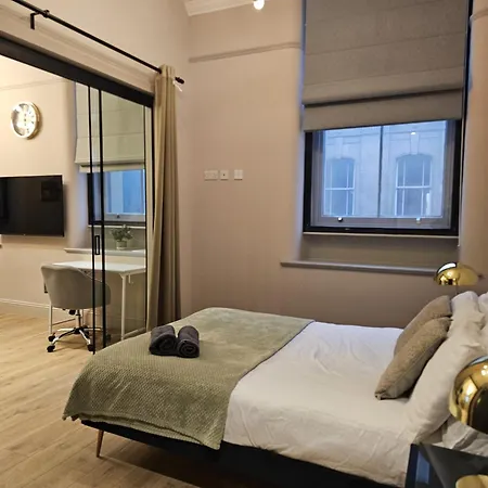 Luxury 2br In Centre Up To 6 Guests! Appartement *
